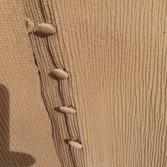 Lili Butler Long Silk Beige Ribbed Long Sleeve Blouse Size Small - Picture 5 of 8